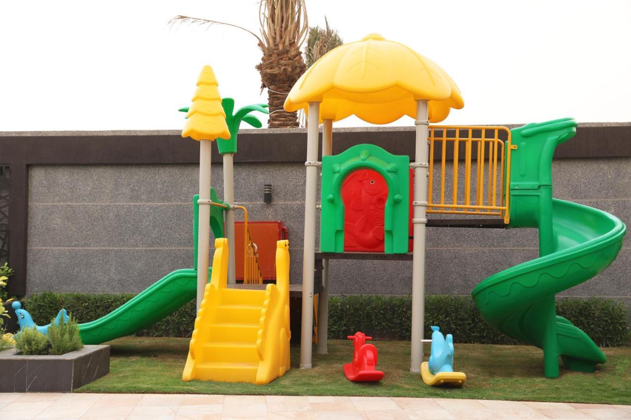 Amaaria Aquapark Resort Villas & Chalet Rijád Kültér fotó